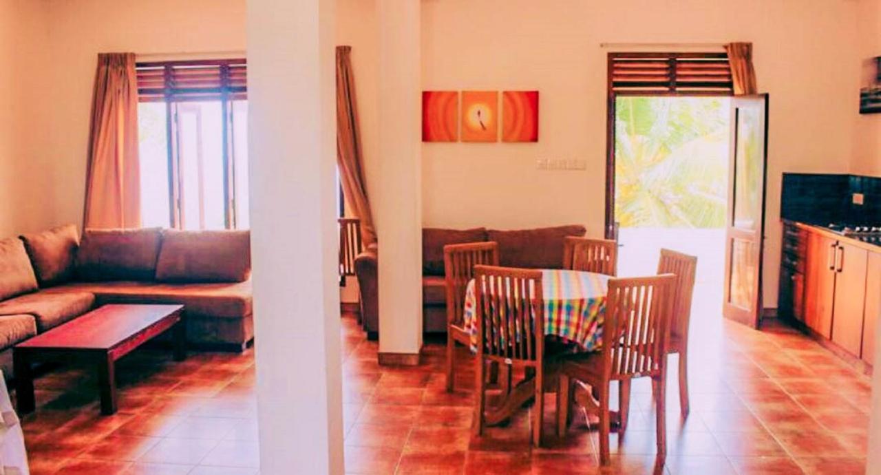 Jasmine Garden Beach Guest House Hikkaduwa Dış mekan fotoğraf
